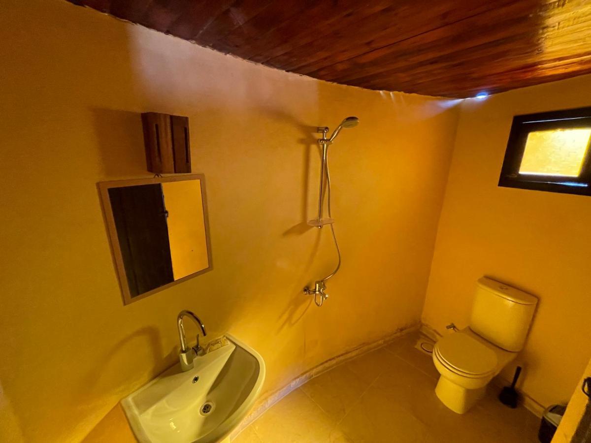 Taghaghien Island Resort Siwa Oasis Bagian luar foto