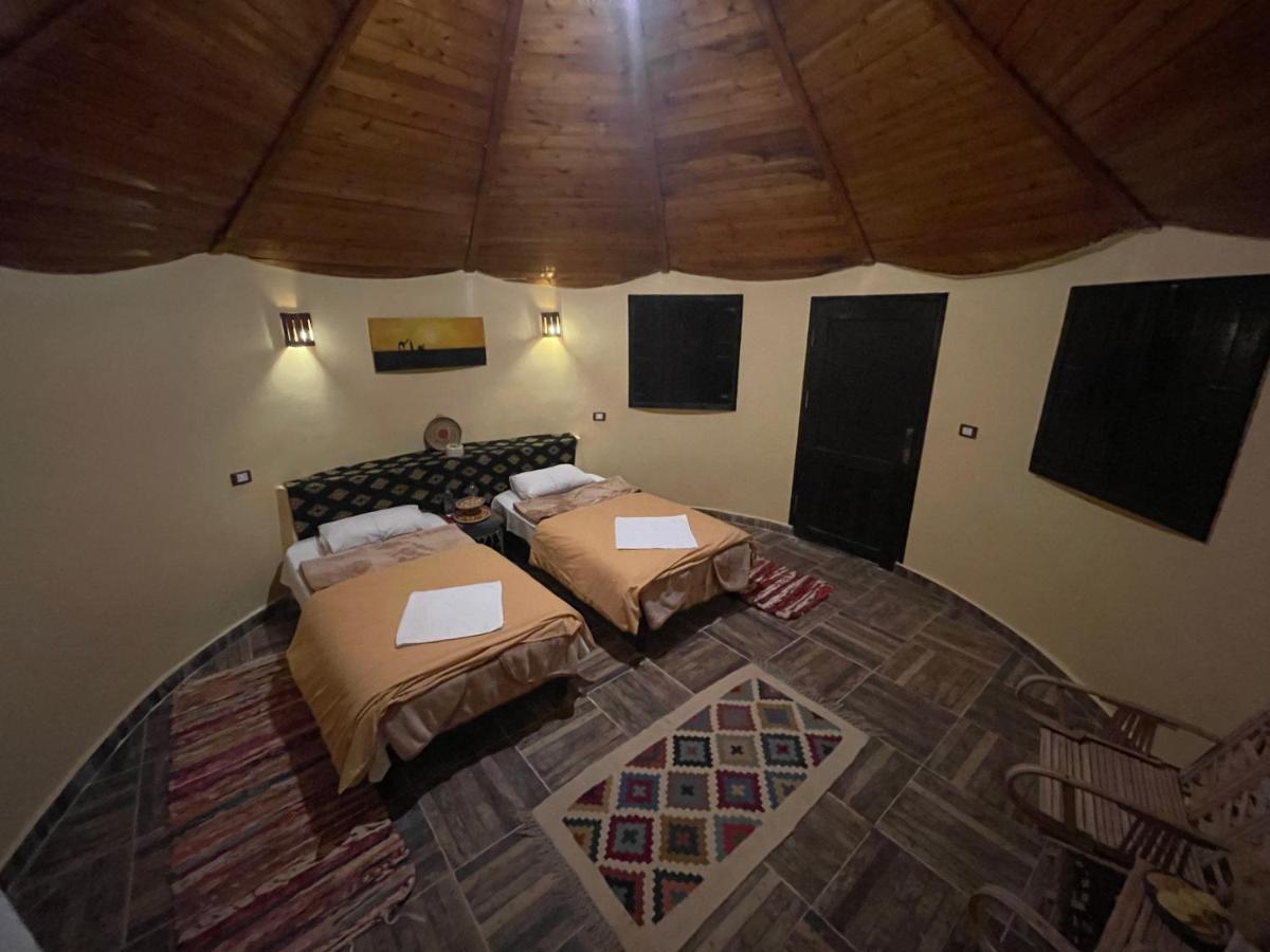 Taghaghien Island Resort Siwa Oasis Bagian luar foto