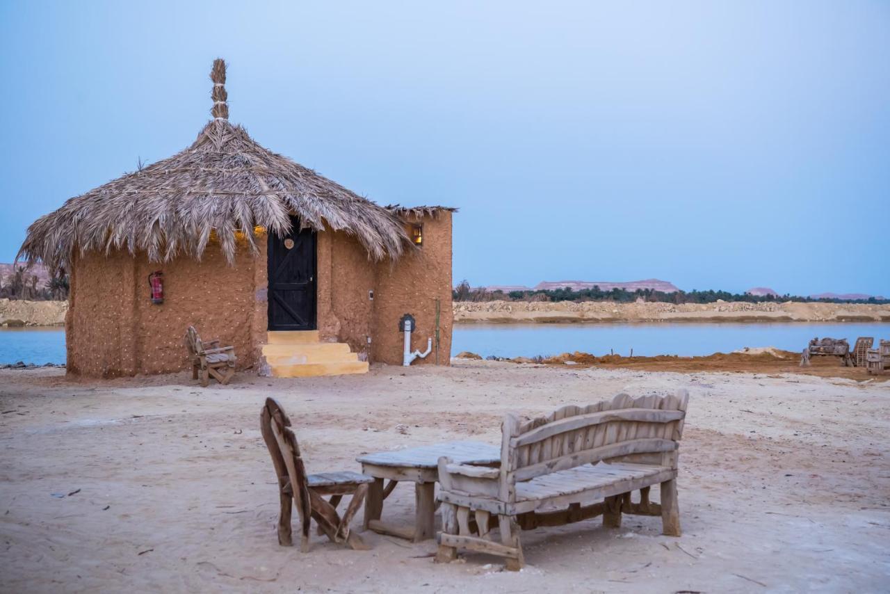 Taghaghien Island Resort Siwa Oasis Bagian luar foto